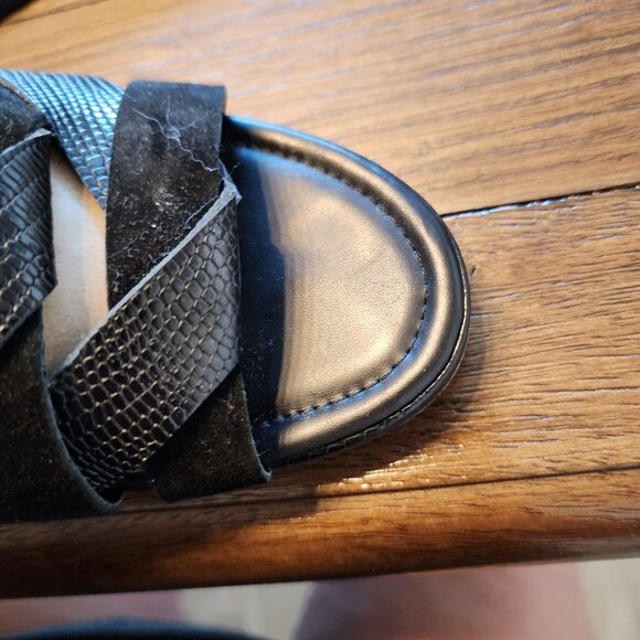 Vince Camuto Black Mule - Picture 12 of 13